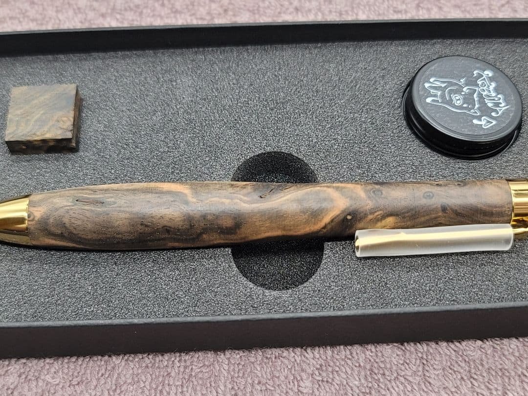 新品　こぶた工房　黒檀瘤　極上杢　シャープペンシル0.5ミリ