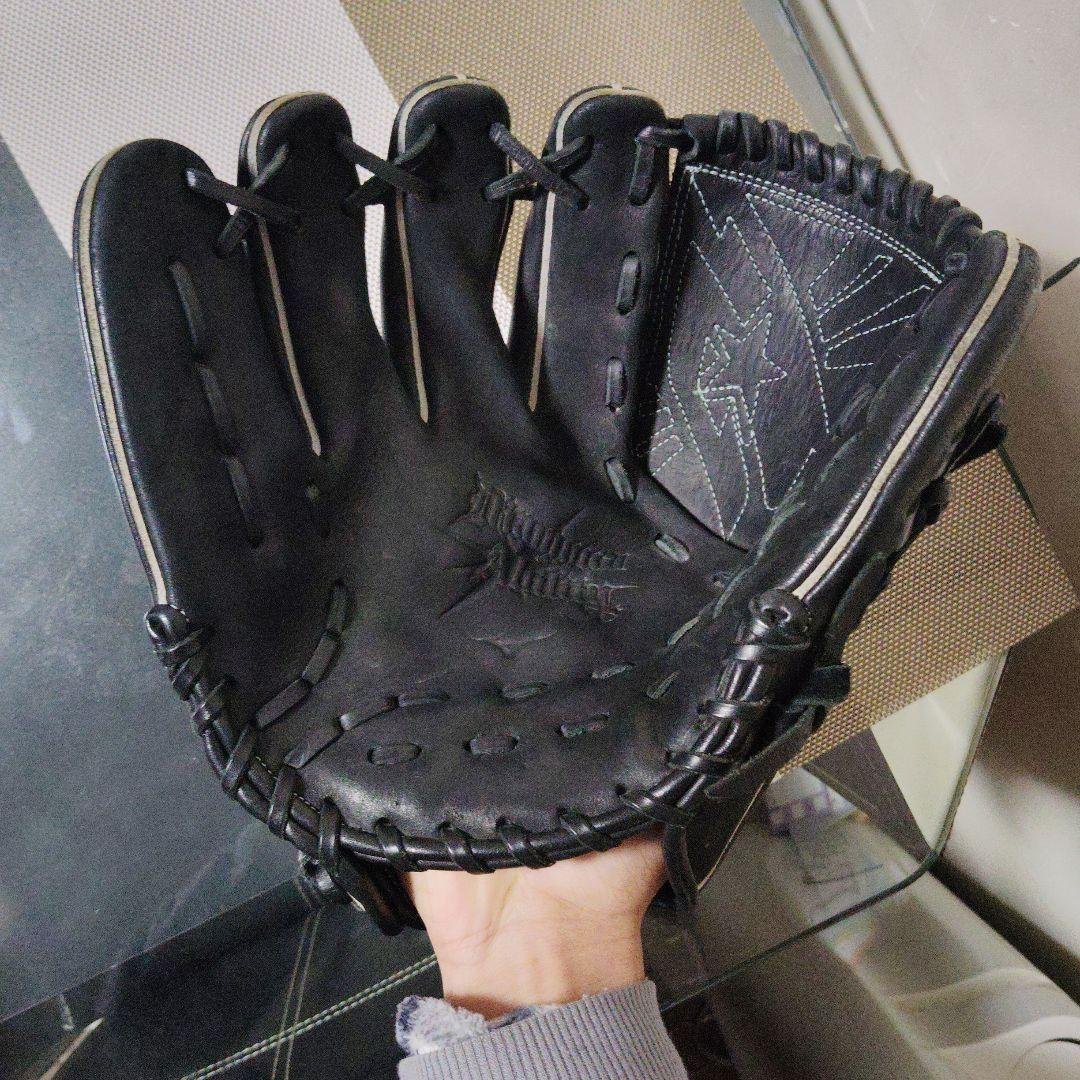 Mizuno 軟式野球用グローブ 黒　ピッチャー用