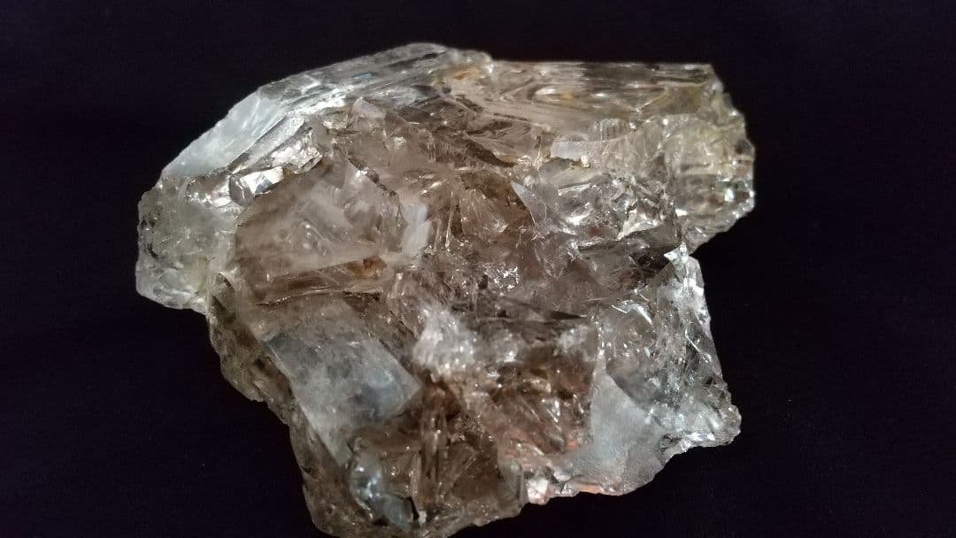 水入りエレスチャル水晶