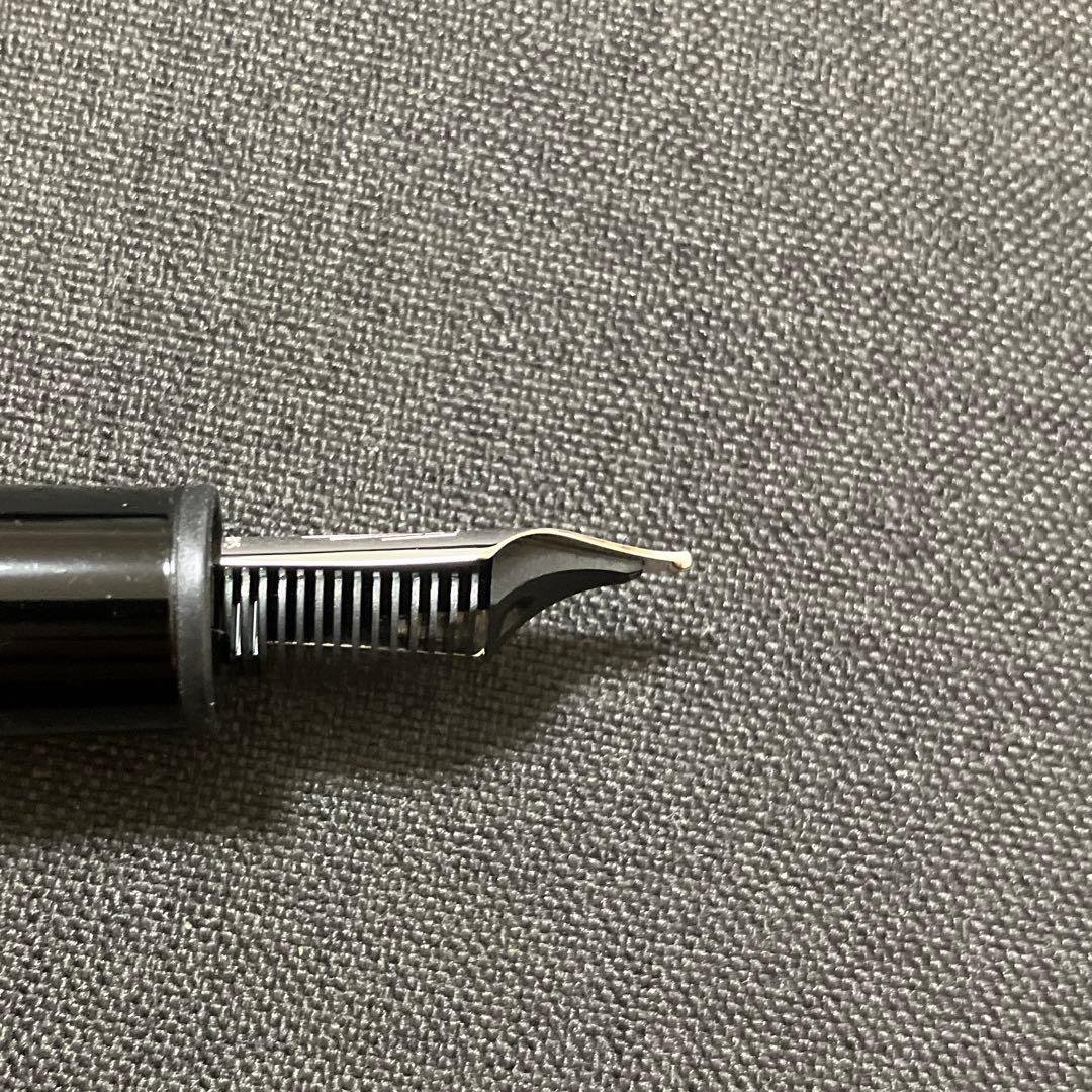 ペリカン オーシャンスワール 万年筆 EF 限定