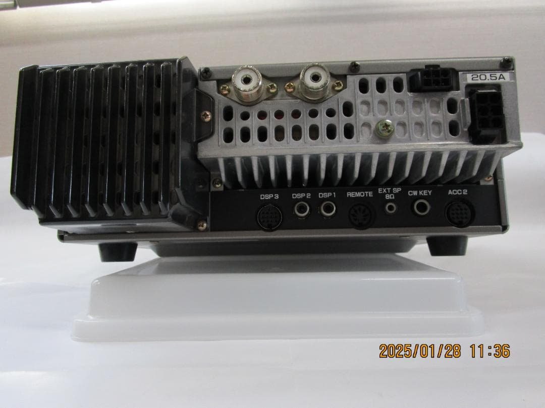 KENWOOD TS-690S HF/50MHz帯オールモードトランシーバー