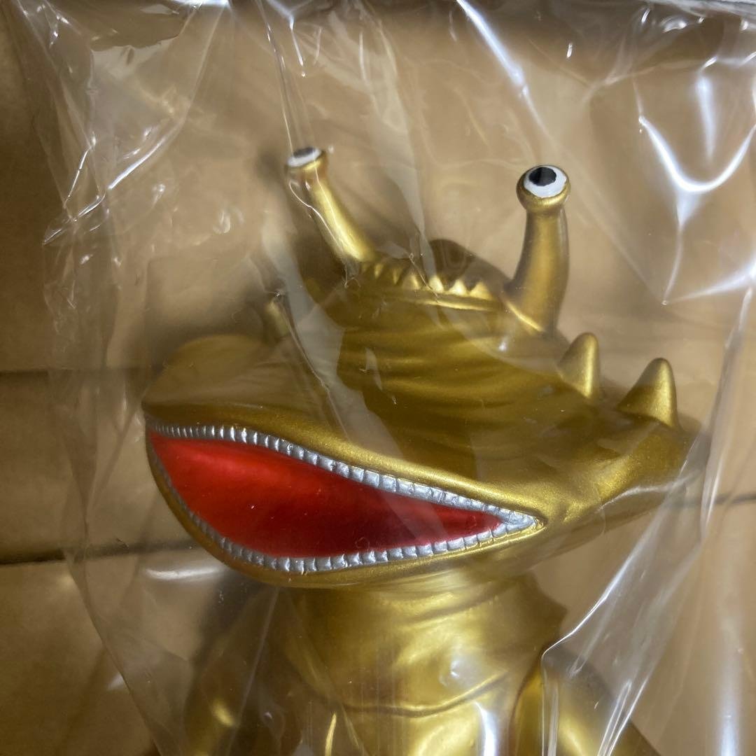 ブルマァク　カネゴン(ゴールド) ソフビ　ウルトラQ