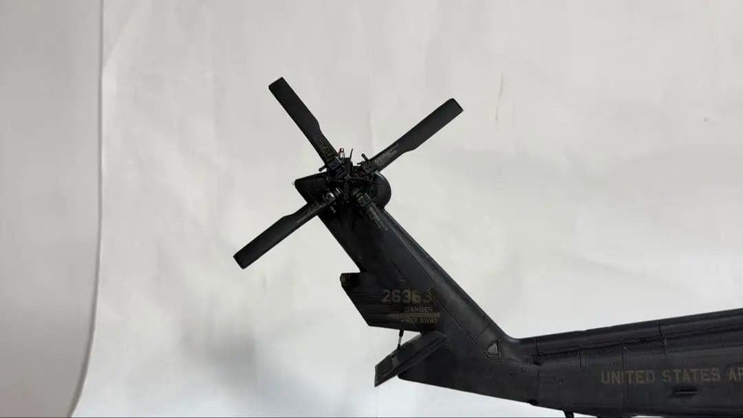 キティーホークモデル　1/35 MH-60Lブラックホーク完成品　改造模型