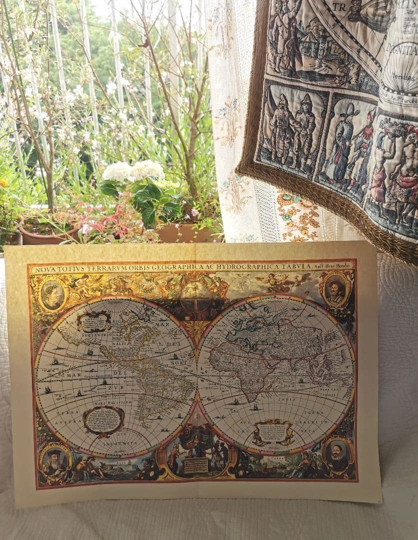 アンティーク ドイツ ローゼル 1641年の世界地図復刻 四元素 版画風印刷紙