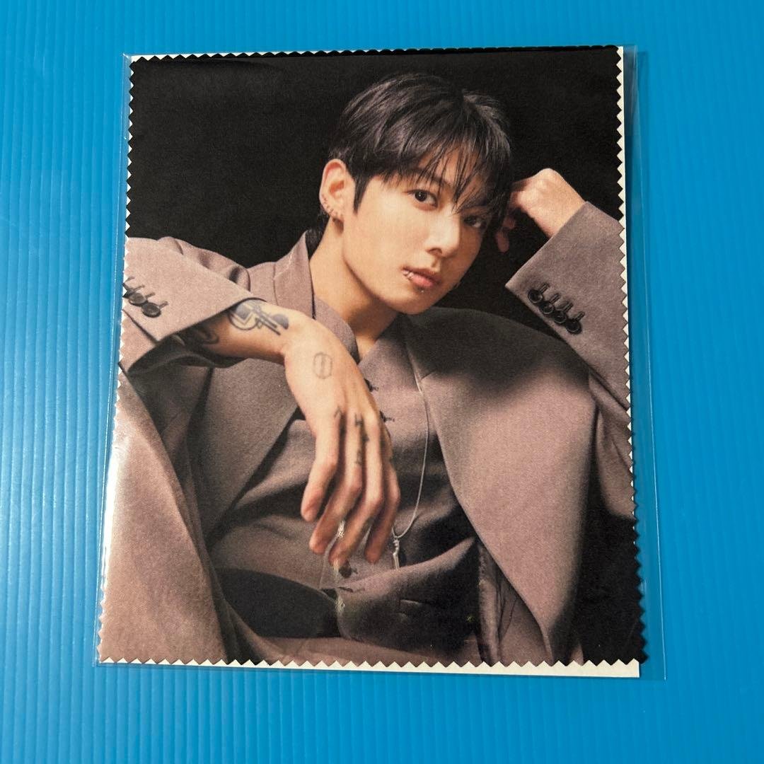 BTS Jungkook ケース・ハート型アクリルフォトブロック
