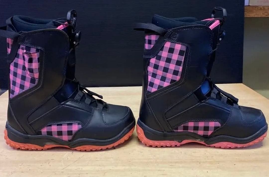 VAXPOT スノーボードブーツ 24cm ブラック/ピンク